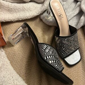 Black and Silver Women's Heeled sandals/shoes